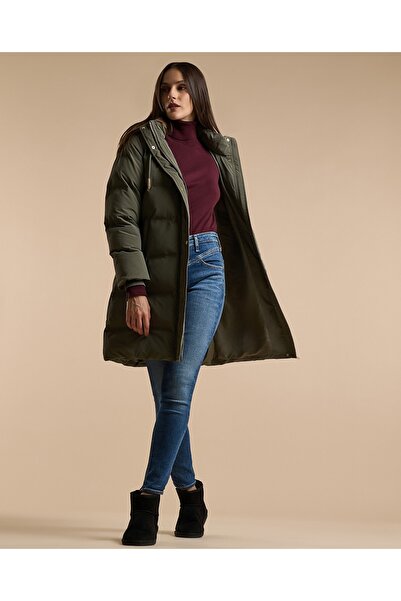 R&B Solid Sweater with Turtleneck and Long Sleeves