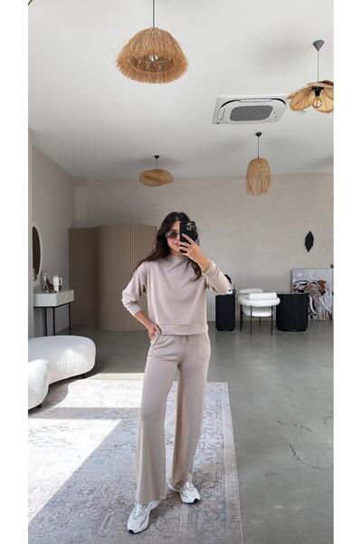 Buket Teke Set de trening bej până la gleznă