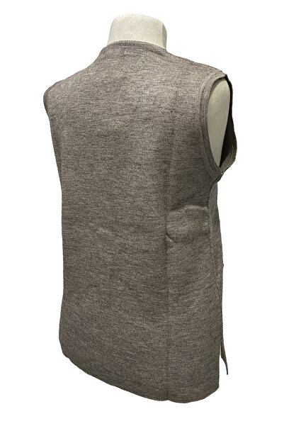 Giyinen Mağazaları Beige Emel Front Buttoned Double Pocket Winter Knitted Vest