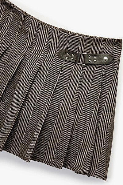Koton Women's X Sima Tarkan - Belt Detailed Thick Pleated Mini Skirt 6Wak70065Ew