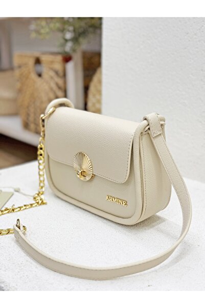Armine 397 ZİNCİR DETAYLI KAPAKLI ÇAPRAZ ÇANTA KADIN