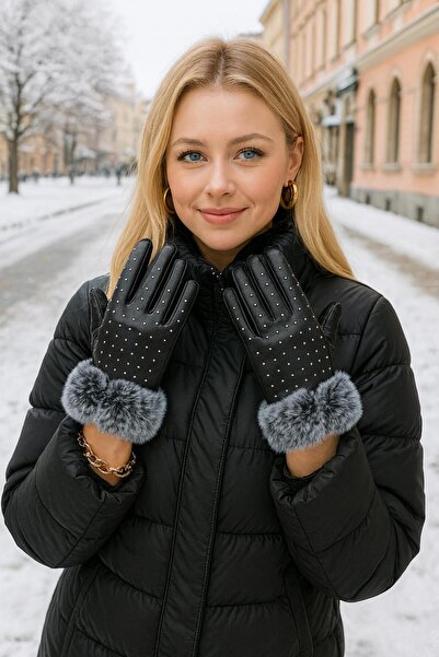 MARBERRY قفازات نسائية من الجلد المطرز بالفرو الأسود عند الكاحل