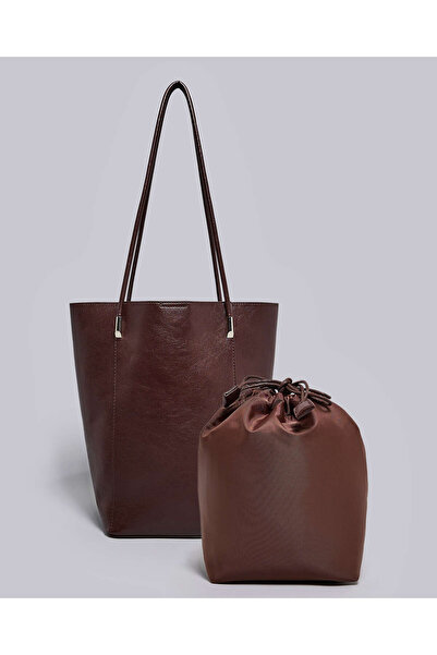 R&B Textured Shoulder Bag with Drawstring Pouch