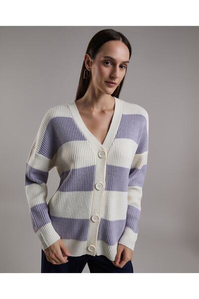 R&B كارديجان مخطط مع زر للإغلاق