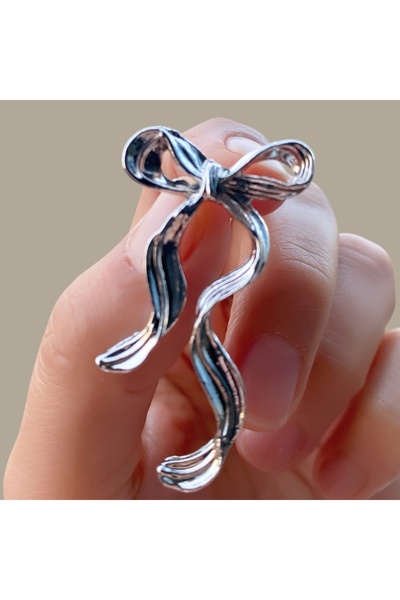 VEGALUXE Bow Silver Color Earrings