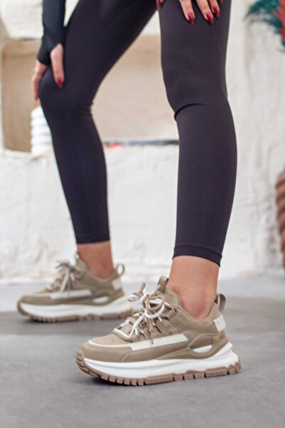 Adım Adım Women's Extra Comfortable Casual Sports Shoes