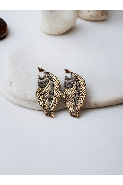 FAYRA ACCESSORIES Crystal Stone Leaf Figured Earrings