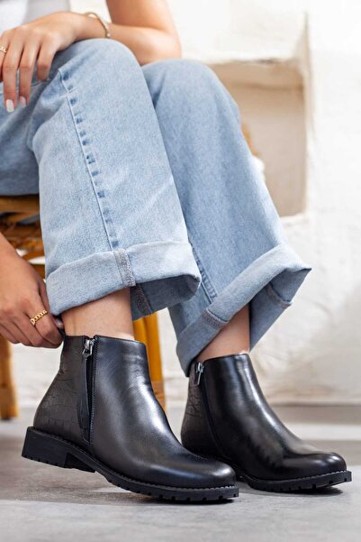 Adım Adım Γυναικείες μαύρες μπότες από γνήσιο δέρμα