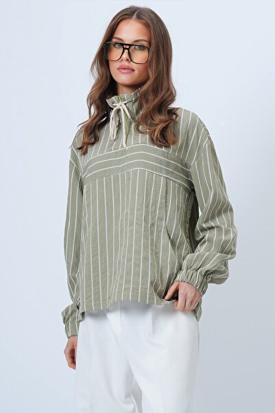 VAGGON Γυναικείο χακί ψηλός λαιμός ριγέ υφαντό φούτερ με τσέπες Vs01315