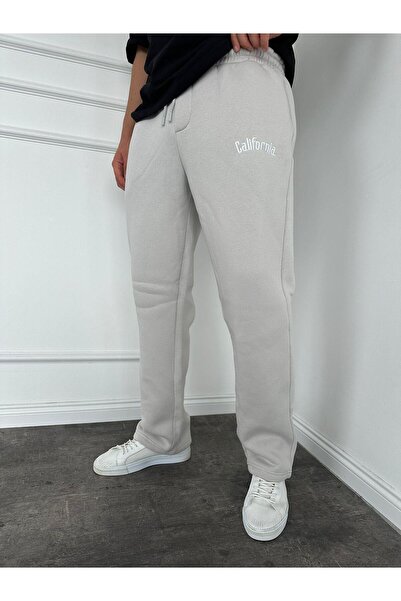 KağanKY بدلة رياضية بيضاء مكتوب عليها كاليفورنيا