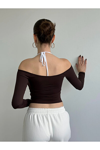 khar ЖЕНСКИ Къса блуза с дълги ръкави и деколте на гърба