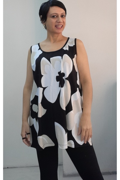 Mertcan Butik Black and White Floral Print Thick Strap Combed Viscose T-Shirt