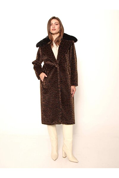 Coral Yakası Peluşlu Leopar Kürk Kaban 7961-1 Kahve