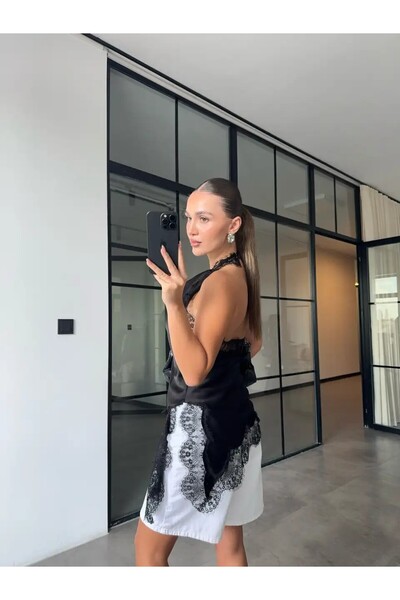 HARMONY GLOBAL Dámská černá saténová halenka s krajkovými detaily – asymetrický střih, stylová a elegantní halenka 7585