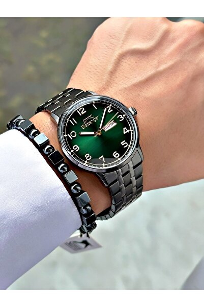 Slazenger Numerals Black-Green Color 10 Atm Water Resistance Steel Case Men's Wristwatch 2560.02Mr