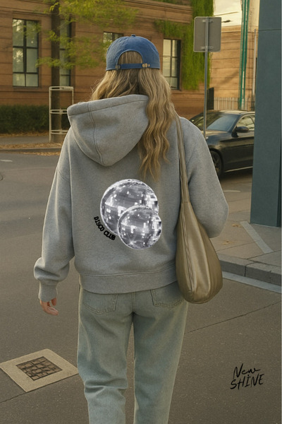 New Shine سويت شيرت بقلنسوة مطبوع عليه ديسكو كلوب