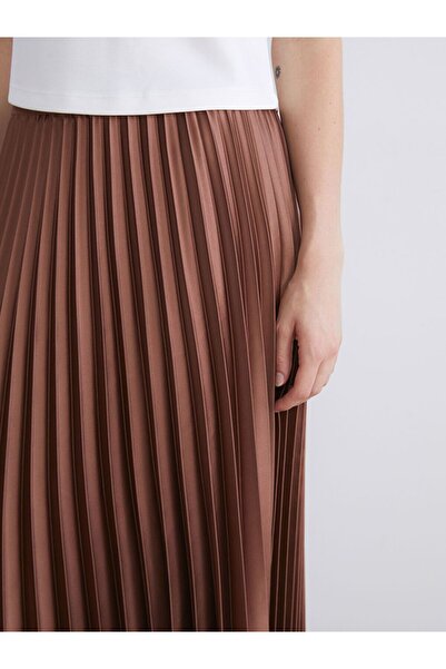 LC Waikiki Lcwaikiki Classic Elastic Waist Satin Pleated Skirt