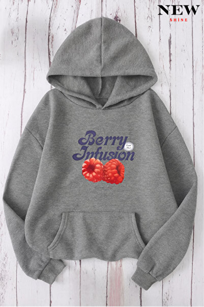 New Shine سويت شيرت بقلنسوة مطبوع عليه توت