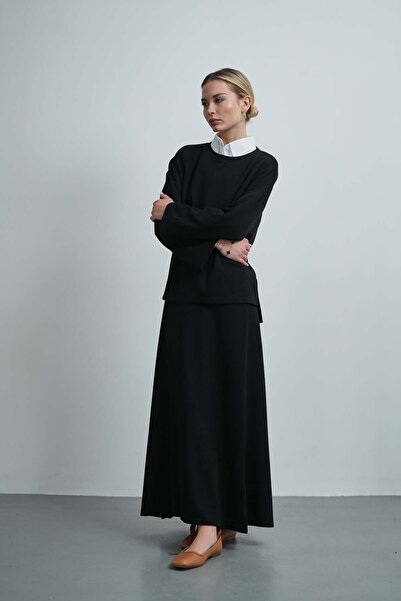 Molly Nelly Women's Slit Blouse with Skirt Casual Winter Set