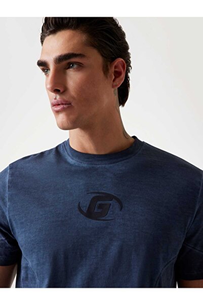 Guess Regular Fit Logo T-Shirt