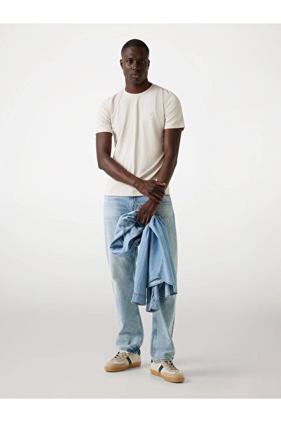 Guess Stretch T-Shirt Technique