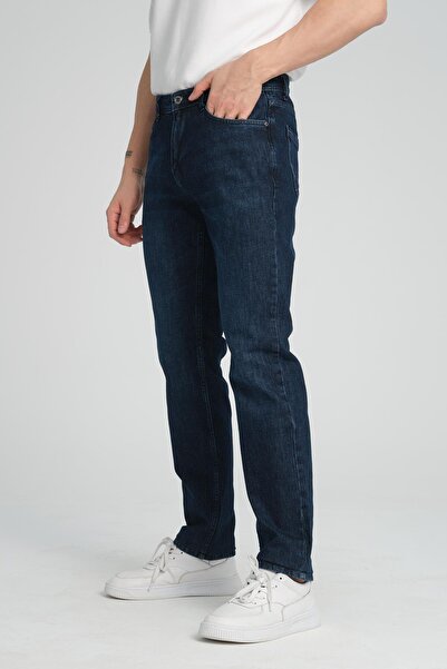 Store Men's Regular Fit Straight Leg Jeans - Stretchy 98% Cotton 2% Lycra Jean