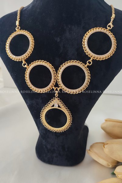 ROSELİNNA 5 Full Gold Necklaces, 5 Republic Necklaces, Five-In-One Necklace, Five-In-One Necklace |   Solar Model