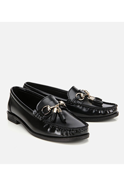 Hotiç Kadın Rugan Siyah Püsküllü Klasik Loafer