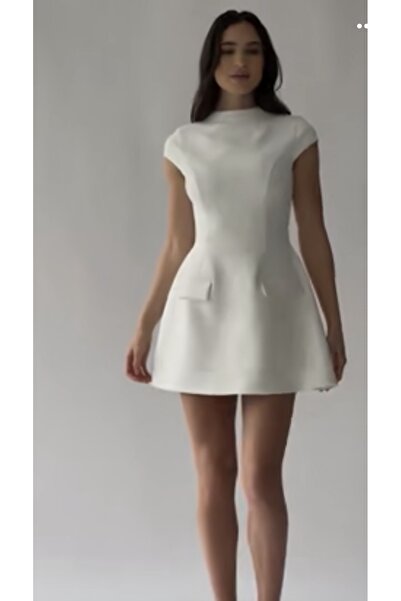 azabutik KIRIK BEYAZ RENGİ ELBİSE BALON ETEKLİ