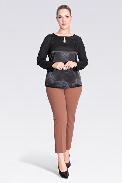 TOLGA SARAÇOĞLU 11049 Black Satin Garnished Drop Neck Knitted Blouse