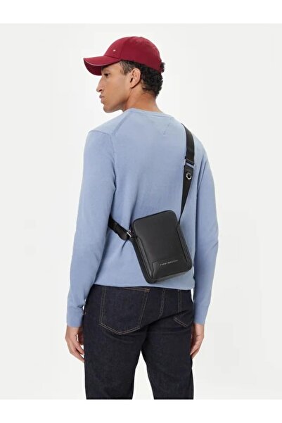 Tommy Hilfiger Men's Crossbody Bag Am0Am13638Bds