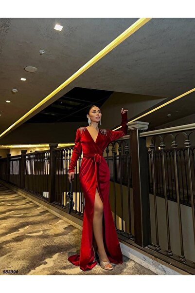 Modafeminen Flexible Velvet Fabric Double Breasted Collar Shoulder Stone Embellished Belt Detailed Evening Dress 583094 Red