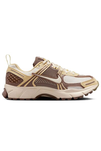 Nike Zoom Vomero 5 Γυναικεία αθλητικά παπούτσια με αντανακλαστικό επίστρωμα, casual αθλητικά παπούτσια για γυναίκες, κρέμα