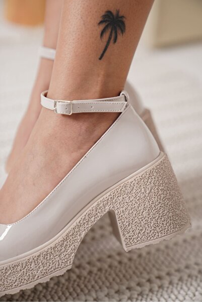 TRENDELLA Marla Women's Beige Patent Leather Ankle Helmet Casual Shoes