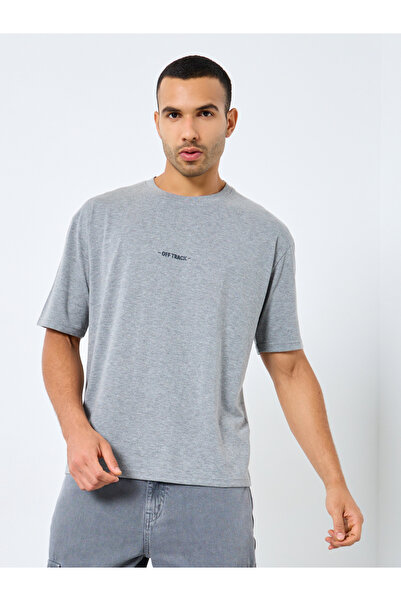 Styli Men Grey Oversized Slogan Print Jersey T-Shirt