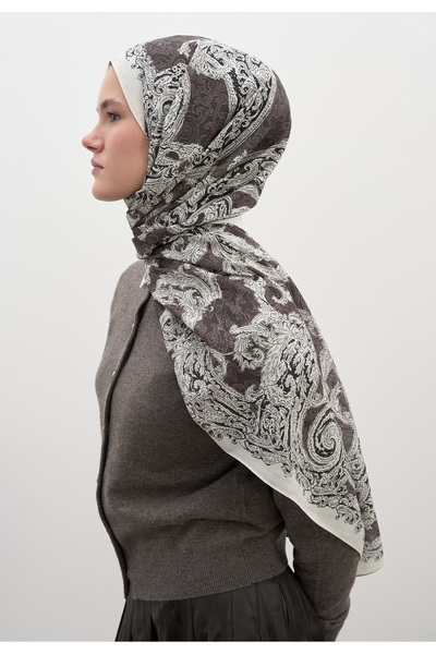Fresh Wild Paisley Pattern Shawl Mink