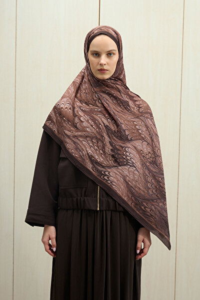 cs camellia scarf Σάλι Ebruel Kraş - Πικρό καφέ