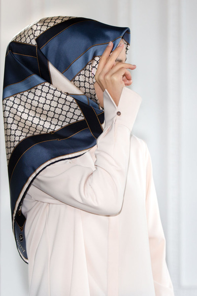 Vissona 100% Twill Silk Geometric Patterned Navy Blue - Indigo Colored 90X90 Scarf Sewing Shape: Hand Sewing