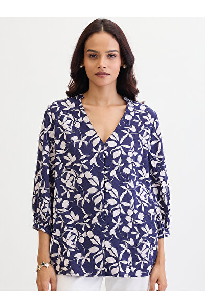 Femmella By Styli Navy Floral Print Buttoned Top