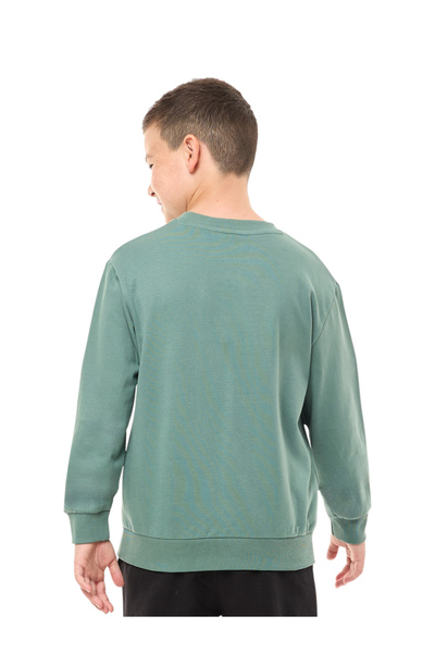 Victor and Jane By Styli Teens Green Slogan Print Cotton Sweatshirt