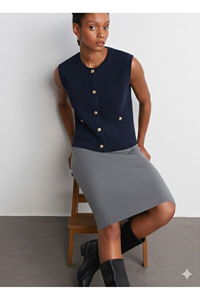 Dilvin 60922 Crew Neck Buttoned Pocketed Knitwear Vest-Navy Blue