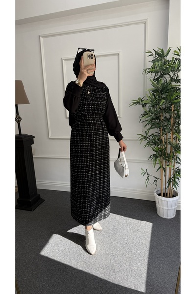 Nisa Nalbantoğlu Ασημί ασημί μαύρο τουίντ φόρεμα χιτζάμπ-με κουμπιά στο πίσω μέρος
