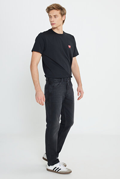 WRANGLER Regular Fit Düşük Bel Esnek Greensboro Erkek Jean Pantolon MW15Q01358