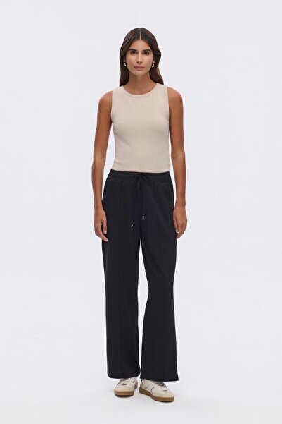 KADRİYE BAŞTÜRK High Waist Stitching Detailed Crepe Fabric Trousers Black