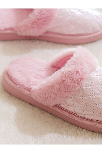 LC Waikiki LCW HOME Pelüş Kadın Ev Terliği