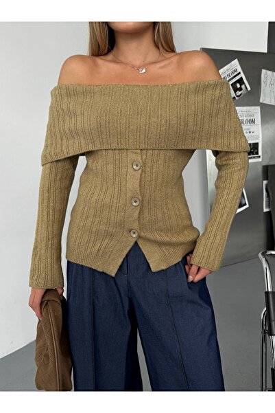 CARLA MARA Madonna Collar Buttoned Knitwear Sweater