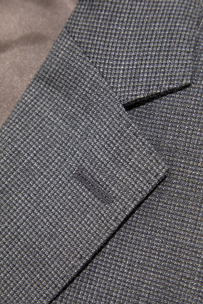 W Collection Gray Buttoned Suit