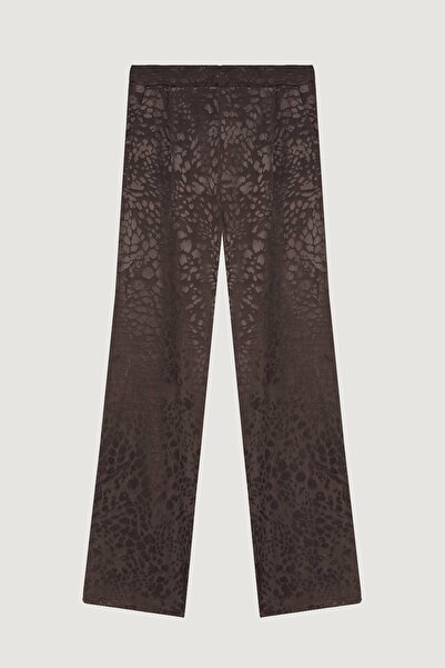 Quzu Kadin Kahve Leopar Desenli Pantolon 25YPNT00338-Kahve