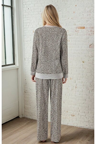 CARLA MARA Long Sleeve Leopard Print Pajama Set
