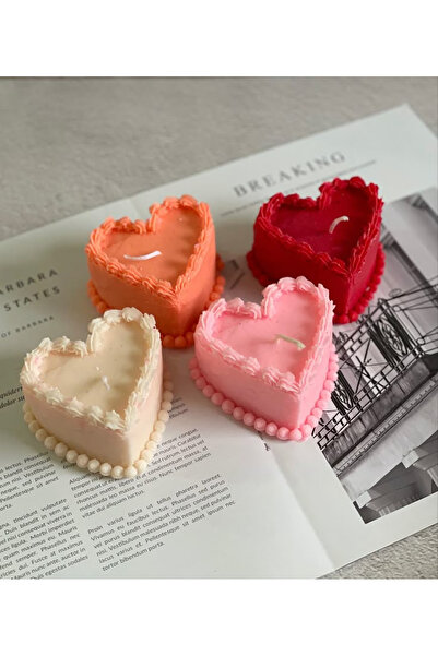 NİLCANDLE Kalp Şeklinde Pasta Görünümlü El Yapımı Soya Mumu - Doğal ve Minima...